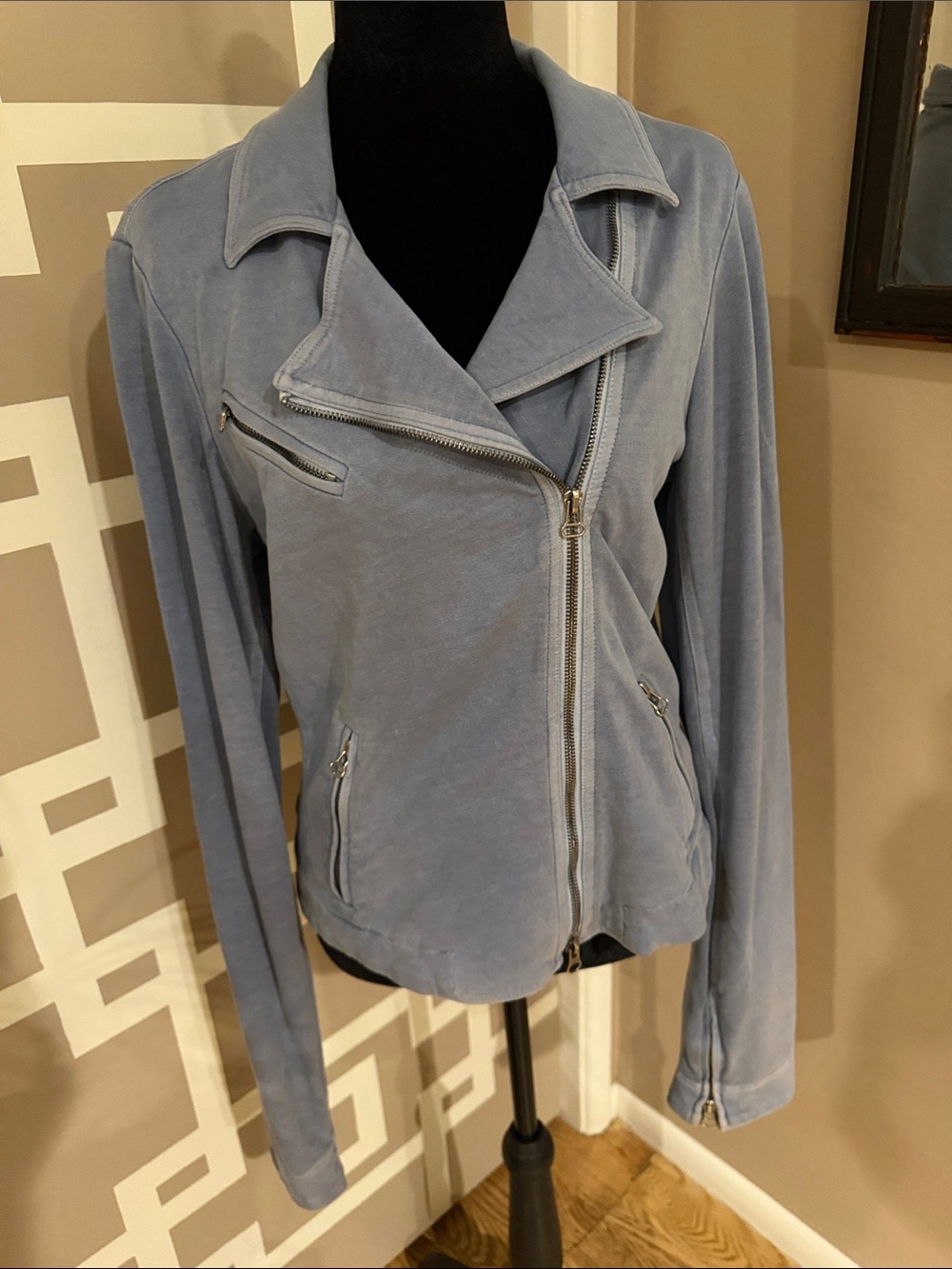 Women's Light Blue Super Soft Moto Jacket by Theodore of Beverly Hills Sz L